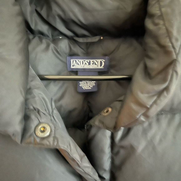 Lands end down puffer vest size kids 14-16 - Picture 3 of 6